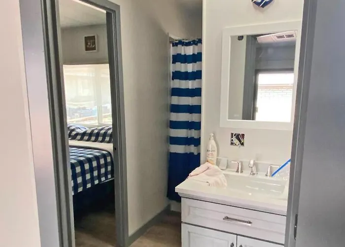 Apartment The Angler - A Spacious & Comfortable Getaway